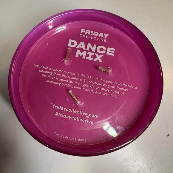 Yankee Candle Friday Collective Three-Wick Candle - Dance Mix - Picture 2 of 5